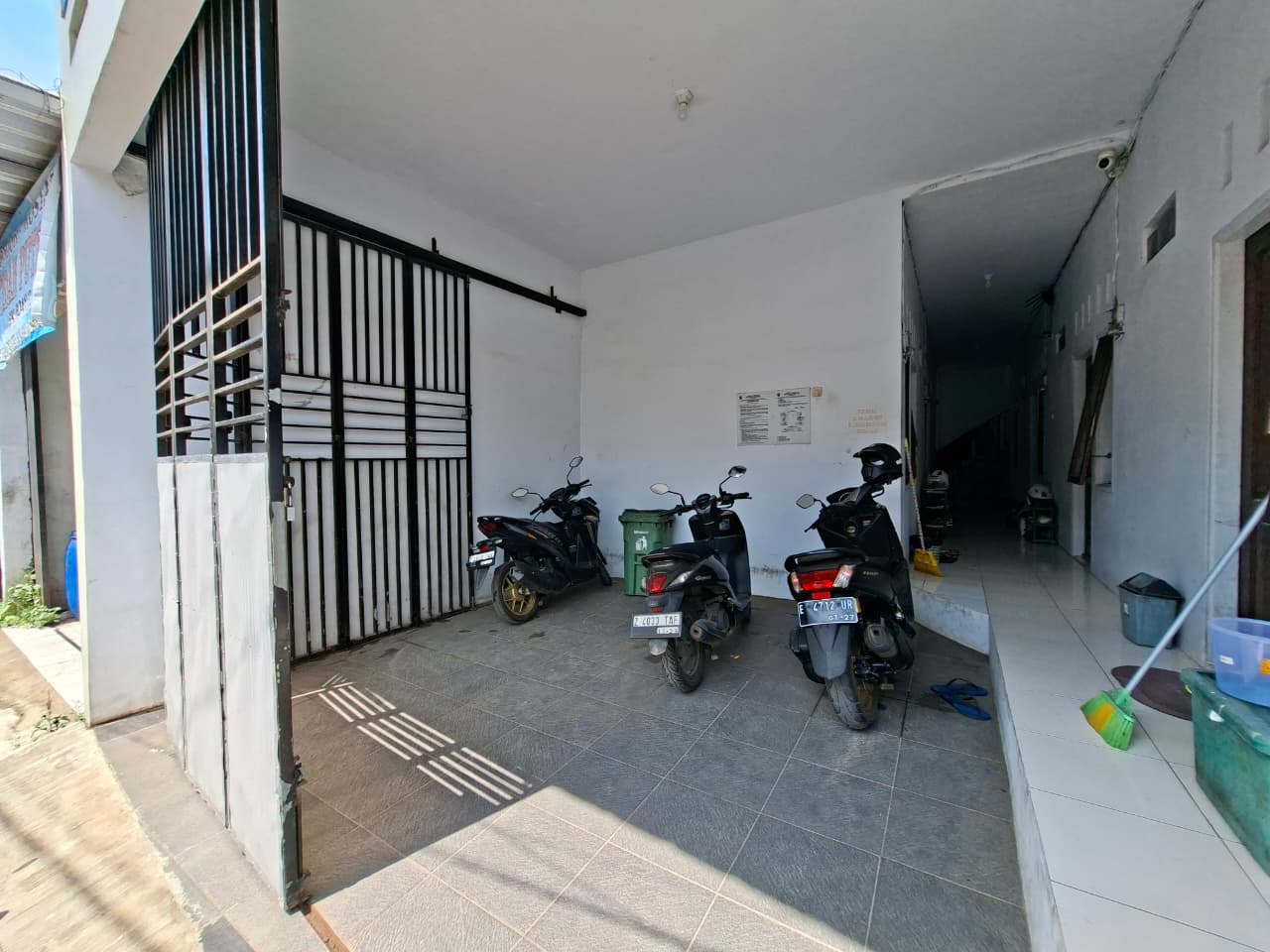 Kamar 15 - Lantai 02