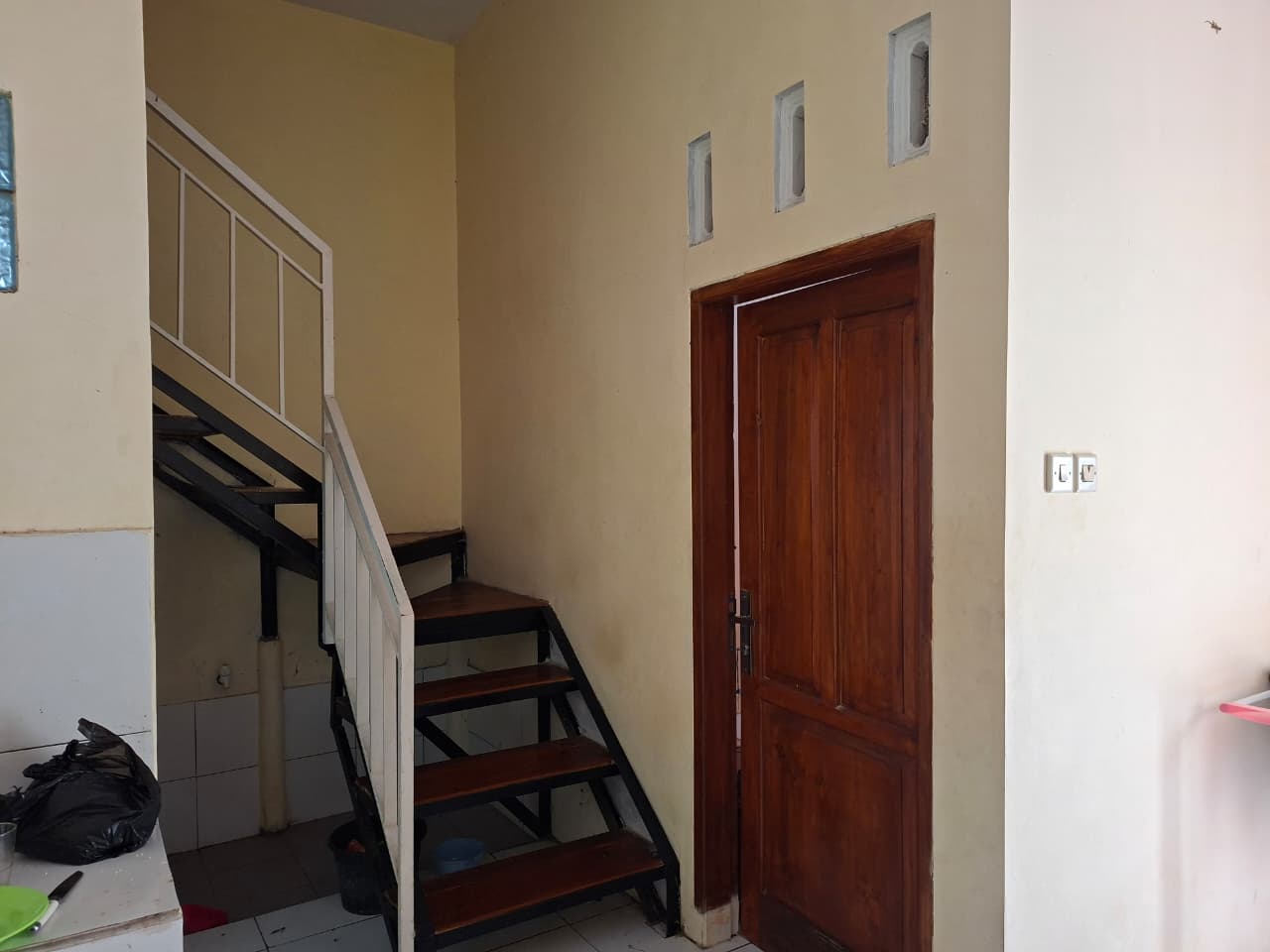 Kamar 01 - Lantai 01