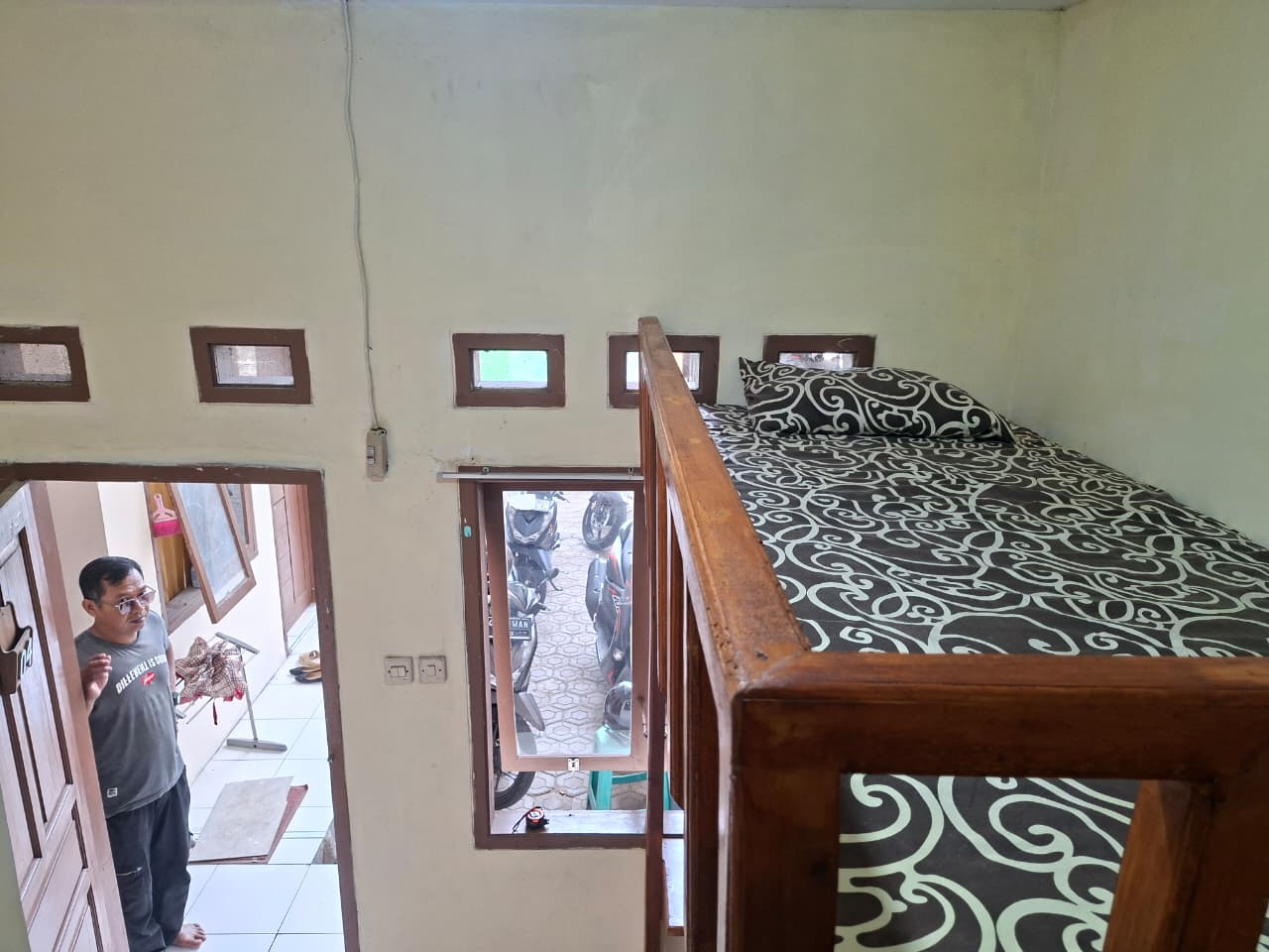 Kamar 10 - Lantai 01